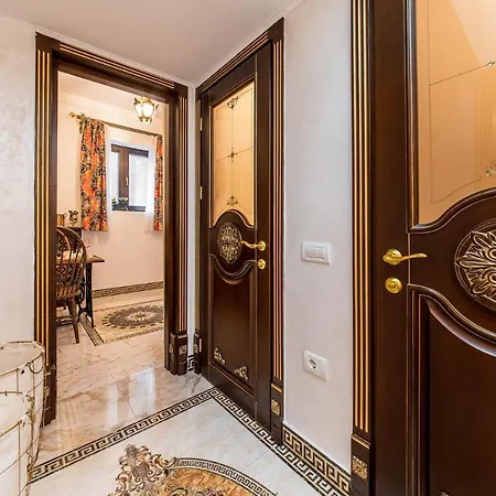 Private Museum With Antique Decor *