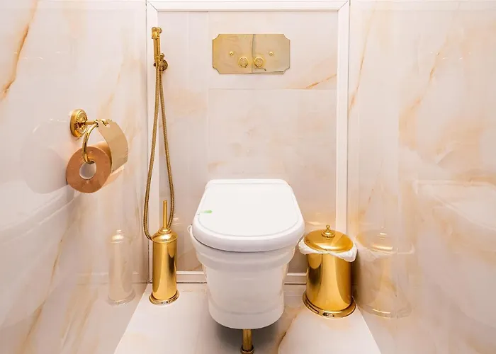 Apartman Private Museum With Antique Decor *